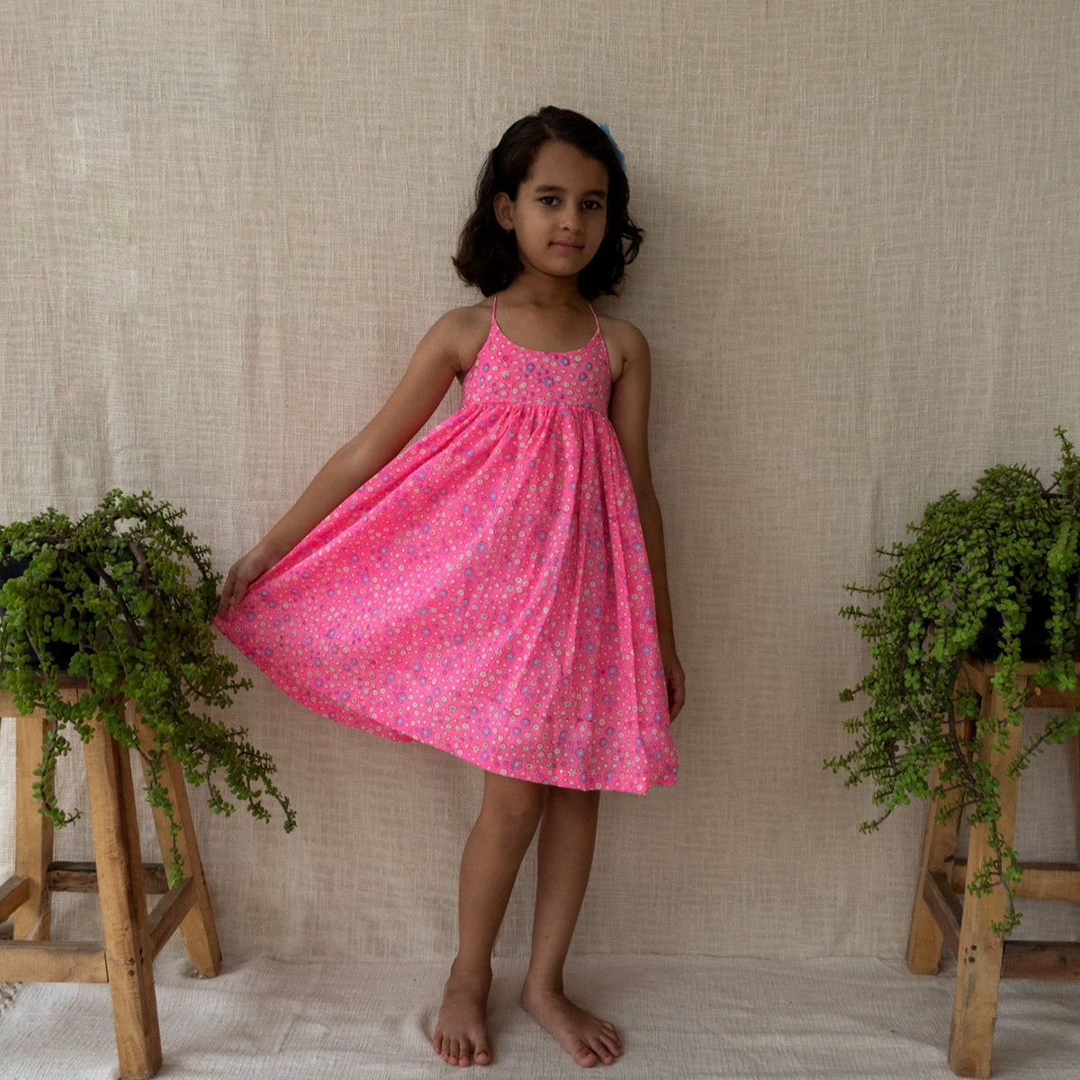 Mazzy_Neon Ditsy print