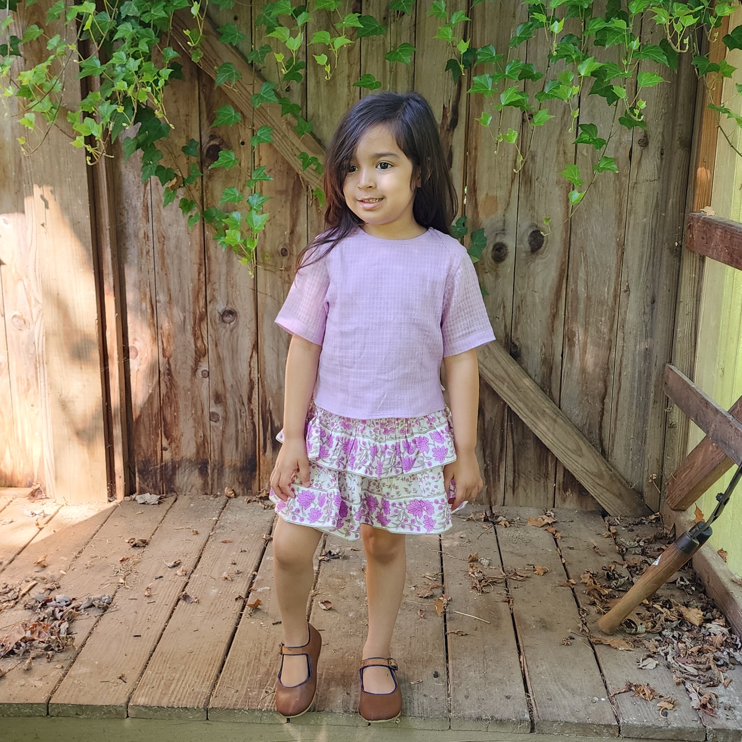 VEERA SKIRT _ FUCHSIA BORDER